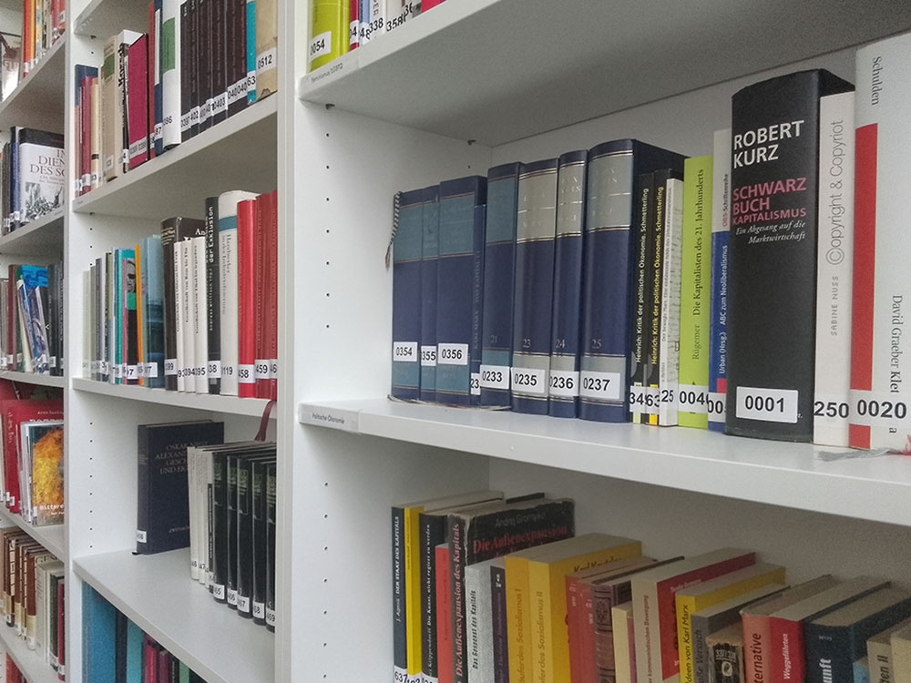 AGI-Bibliothek im GIKS